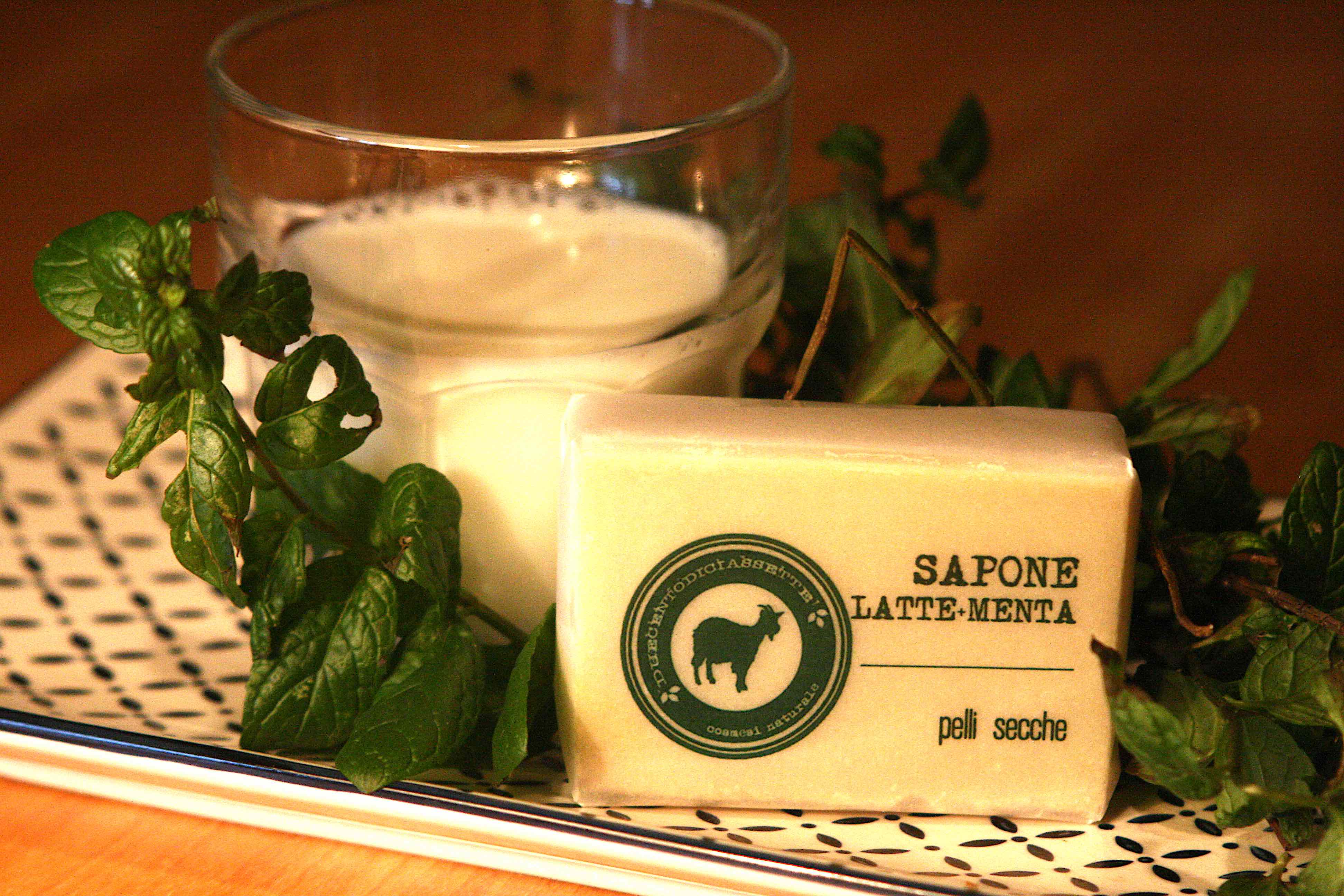MILK AND MINT SOAP – emollient, soothing, delicate skin